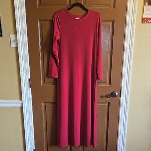Chico's-Red pullover round neck 3/4 sleeved jersey long dress Sz 10 NWT.